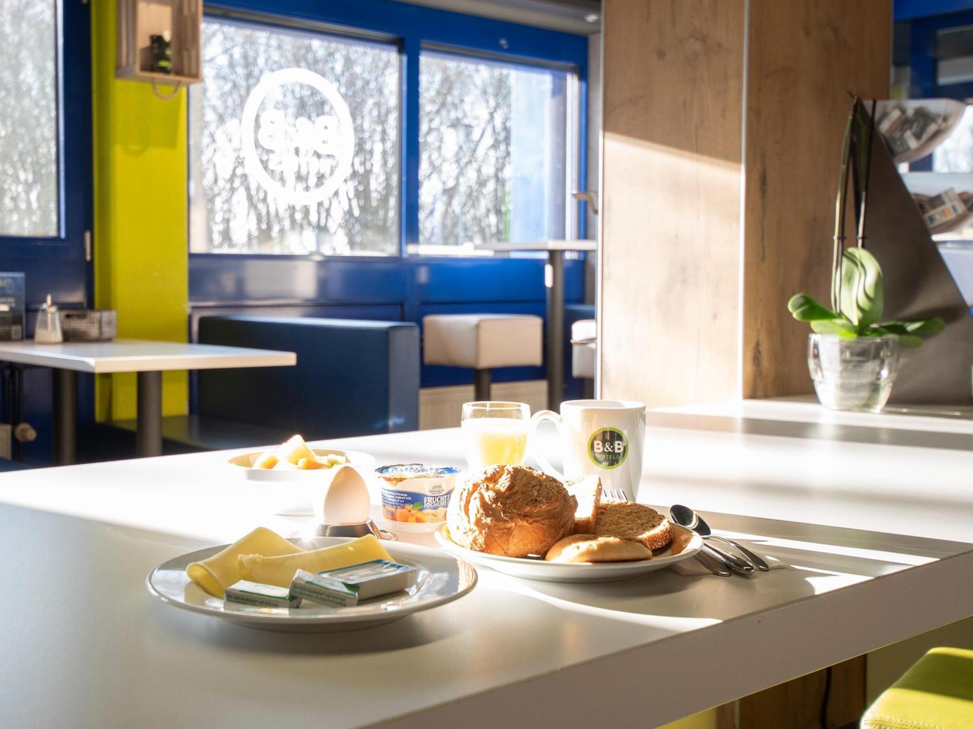 B&B Hotel Rostock-Broderstorf Εξωτερικό φωτογραφία