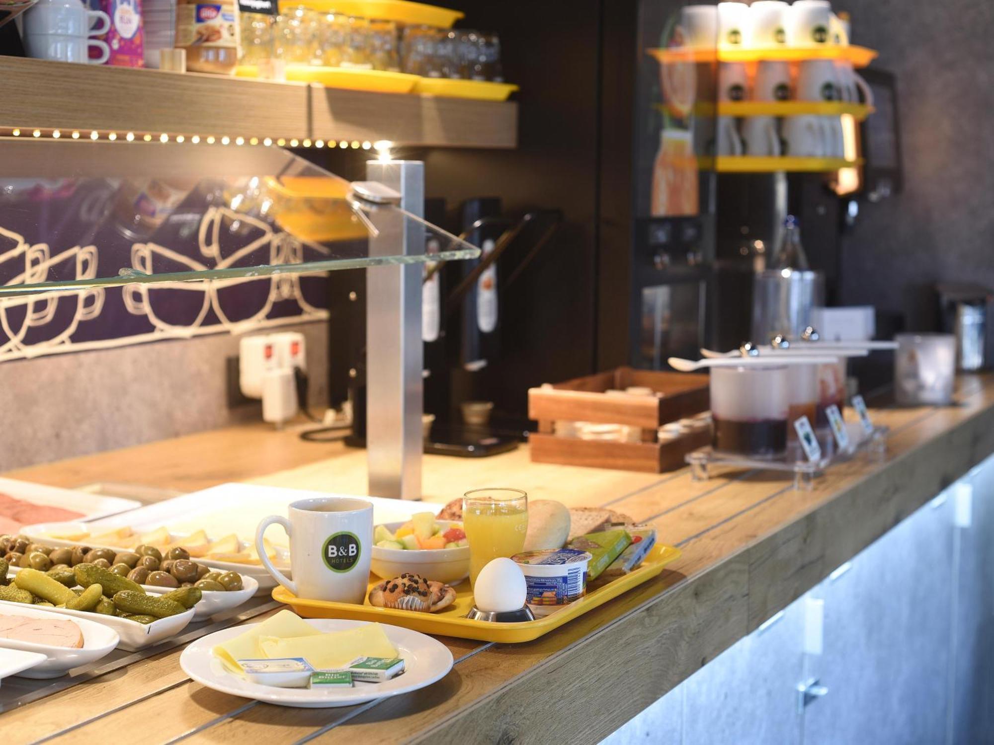 B&B Hotel Rostock-Broderstorf Εξωτερικό φωτογραφία